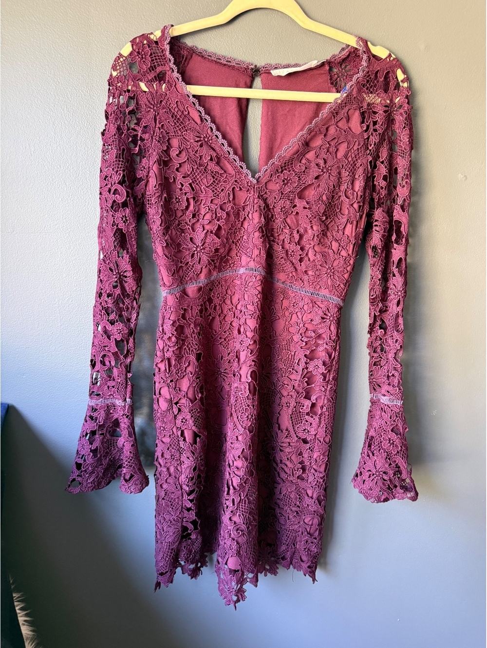 ASTR The Label Burgundy Lace Long Sleeve Dress Medium